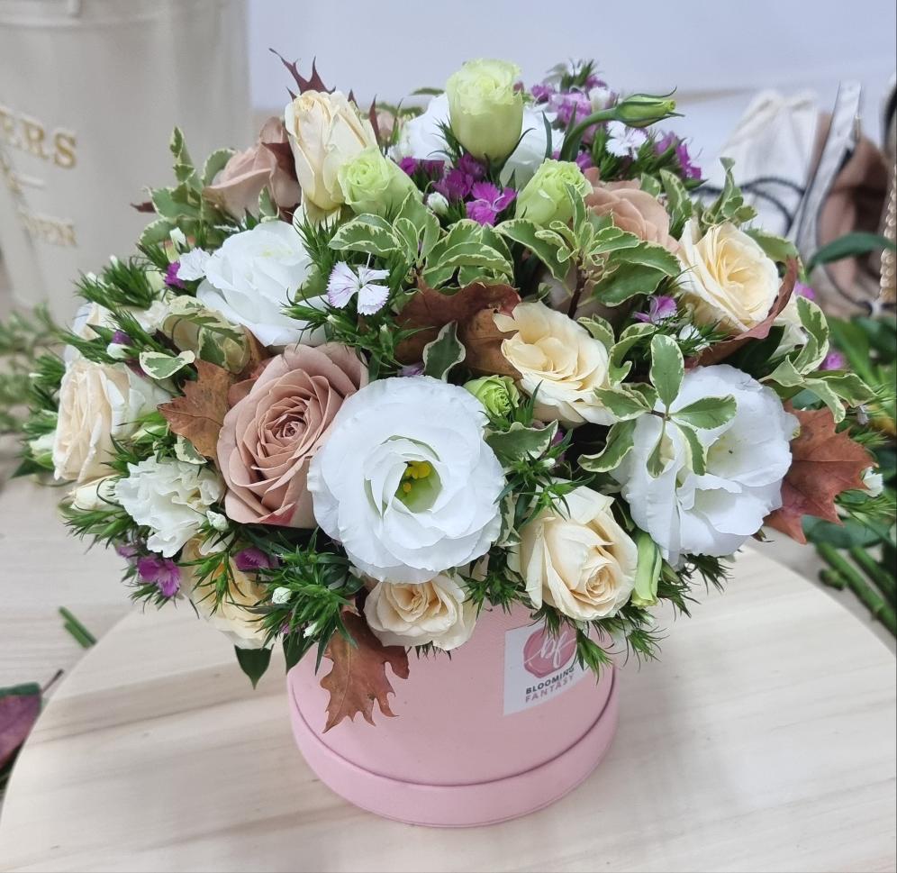 Flower Arrangement Workshop - Bloom Box Arrangement