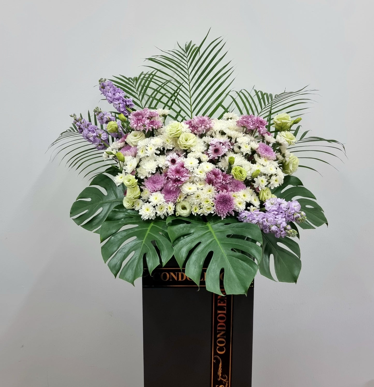 Floral Stand (Condolence 04)