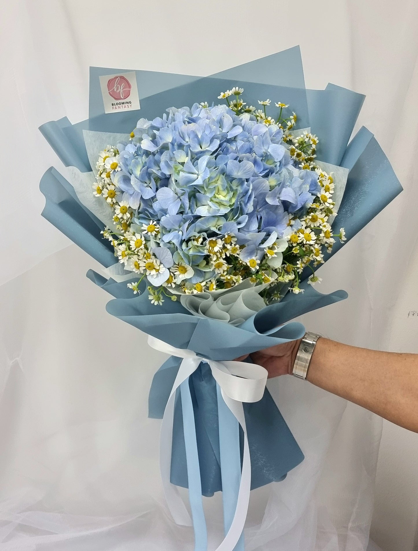 Bouquet - Hydrangea with Daisy