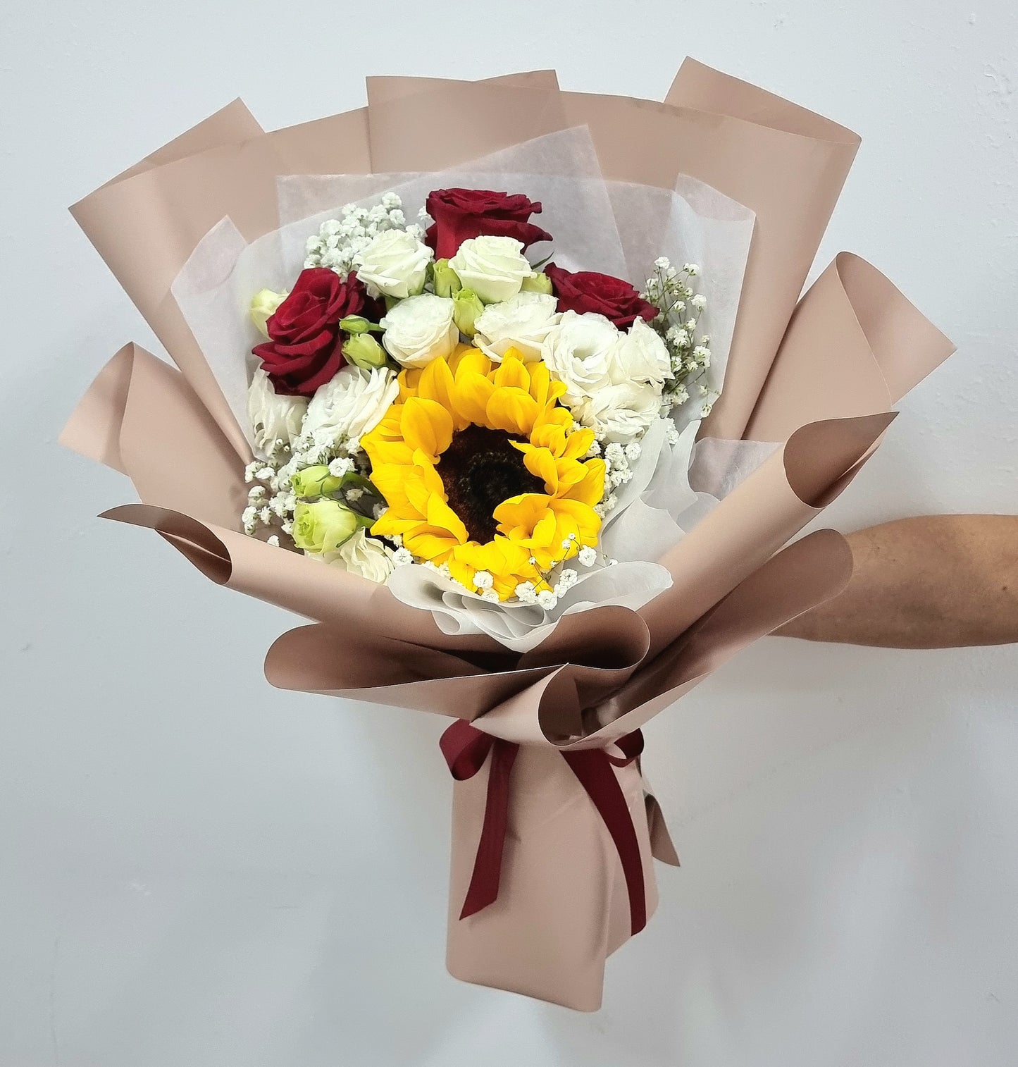 Bouquet - Sunflowers with Roses